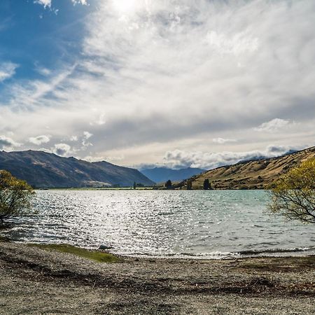 Mt Gold Glamping Hotel Wanaka Exterior photo