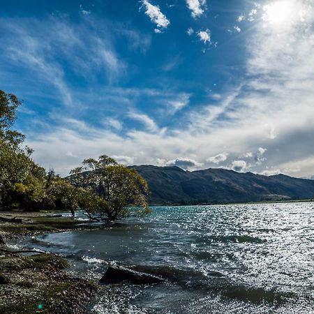 Mt Gold Glamping Hotel Wanaka Exterior photo