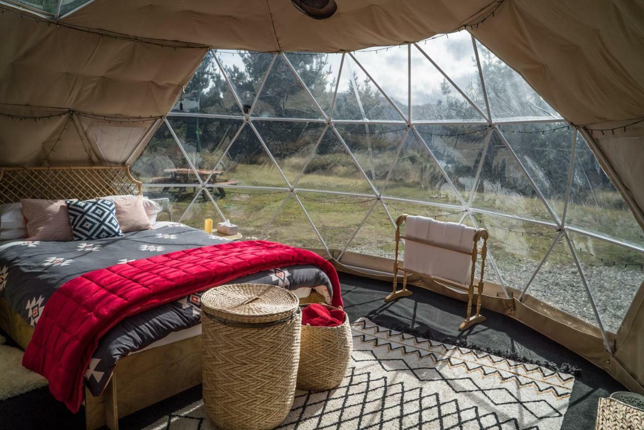 Mt Gold Glamping Hotel Wanaka Exterior photo